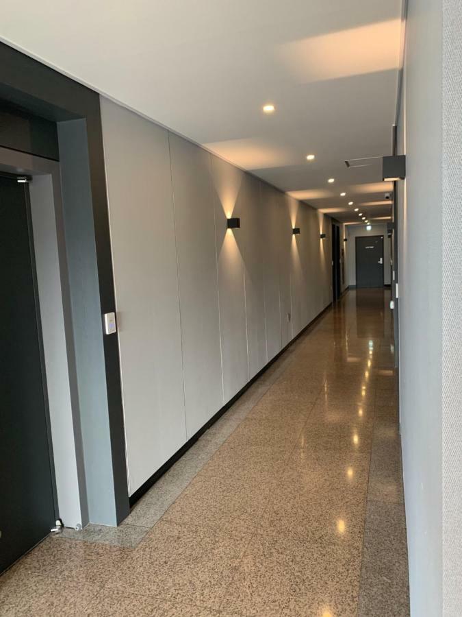 Hotel Palace Pohang Bagian luar foto