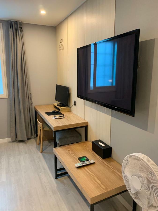 Hotel Palace Pohang Bagian luar foto