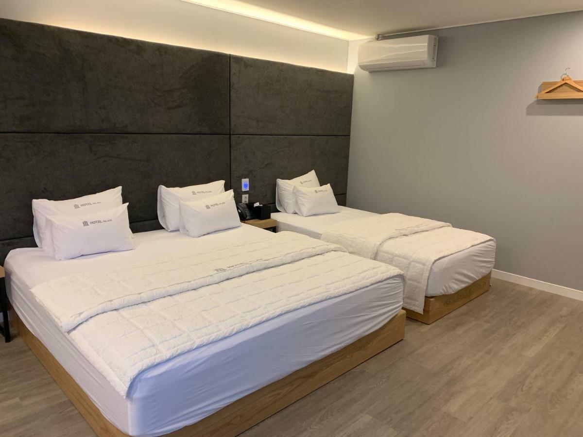 Hotel Palace Pohang Bagian luar foto
